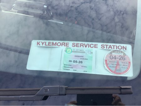 2016 Peugeot 2008 - thumbnail 8