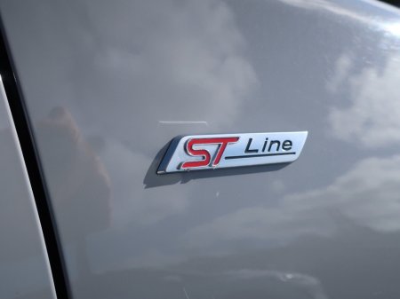 2023 Ford Puma - thumbnail 6