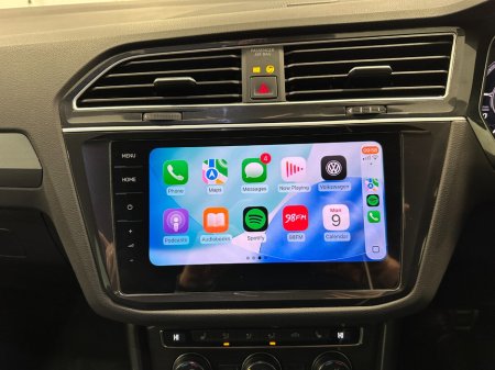 2018 Volkswagen Tiguan - thumbnail 28