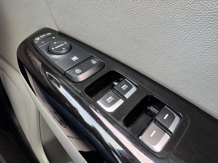 2021 Kia Sportage - thumbnail 26