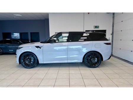 2025 Land Rover Range Rover - thumbnail 26