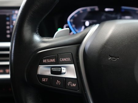 2022 BMW 3 Series - thumbnail 12