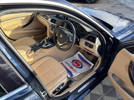 2015 BMW 3 Series - thumbnail 4