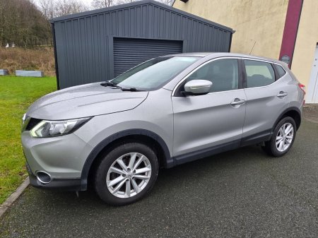 2017 Nissan Qashqai 1.5 DSL XE €8,995 thumbnail