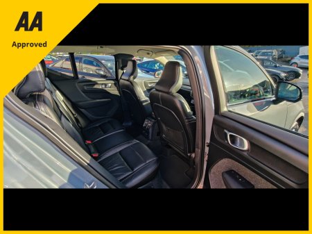 2022 Volvo XC40 2022 1.5 T4 PLUS 208BHP AU €32,950 thumbnail