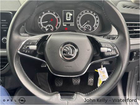 2023 Skoda Kamiq Ambition 1.0TSI 95HP €23,995 thumbnail