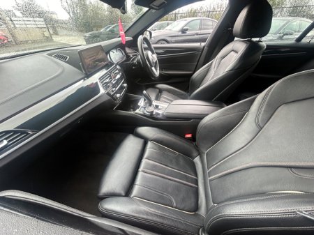 2018 BMW 5 Series - thumbnail 6