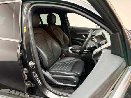 2024 Mercedes-Benz EQC - thumbnail 11