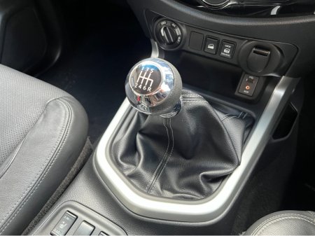 2018 Nissan Navara 2.3 DCI TEKNA D/C MANUAL //NO VAT//HIGH SPEC//FULL LEATHER HEATED SEATS//KEYLESS ENTRY//360 PARKING CAMERAS//SAT NAV// €21,950 thumbnail