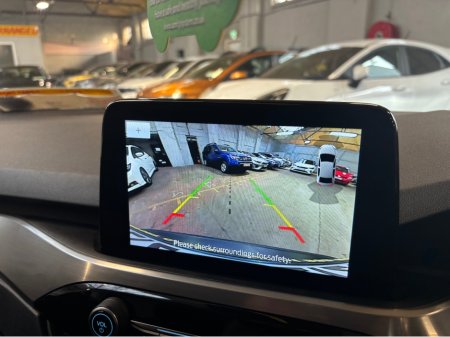 2021 Ford Kuga - thumbnail 15