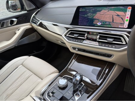 2019 BMW X5 - thumbnail 16