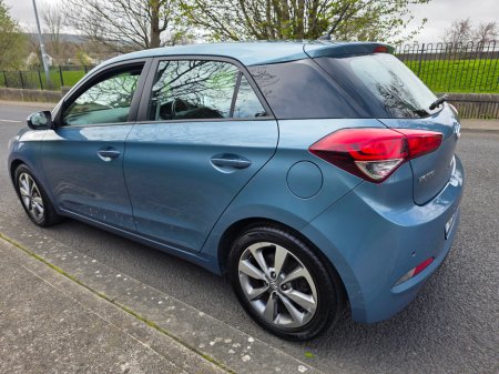 2016 Hyundai i20 - thumbnail 5
