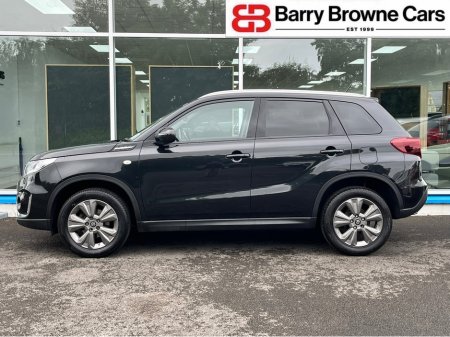 2023 Suzuki Vitara - view 4