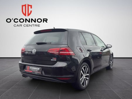 2017 Volkswagen Golf “Practical on the outside, spicy on the inside.” €17,888 thumbnail
