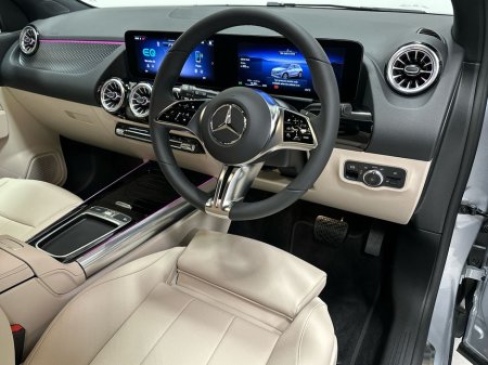 2025 Mercedes-Benz EQA - thumbnail 10