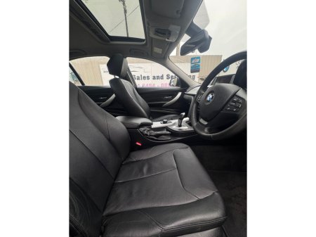 2012 BMW 3 Series - thumbnail 14