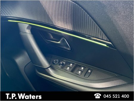 2021 Peugeot 2008 - thumbnail 12