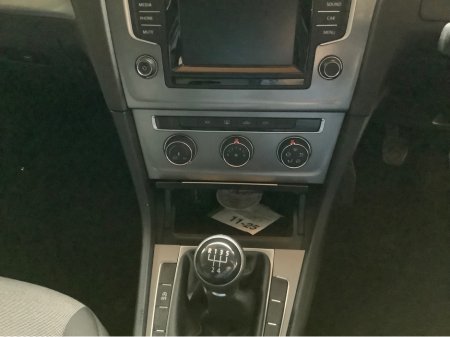 2015 Volkswagen Golf - thumbnail 19