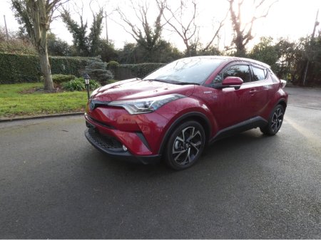 2017 Toyota C-HR 1.8 AUTO HYBRID €18,750 thumbnail