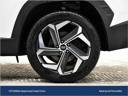 2024 Hyundai Tucson Executive Plus HEV PTG €38,990 thumbnail