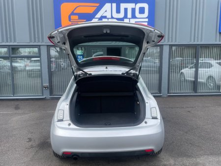 2011 Audi A1 - thumbnail 5