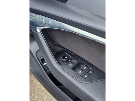 2019 Audi A6 2.0 TDI S LINE 40 204PS 4DR AUTOMATIC BLACK EDITION WHITE!IMMACULATE €29,950 thumbnail