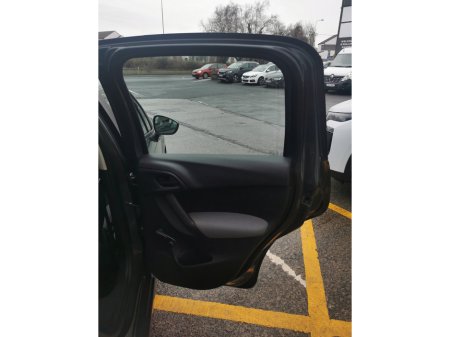 2015 Citroen C3 HDI 70 CONNECTED 4DR €7,500 thumbnail