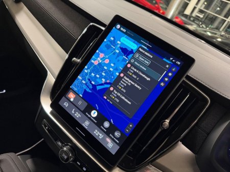 2025 Volvo XC90 - thumbnail 31