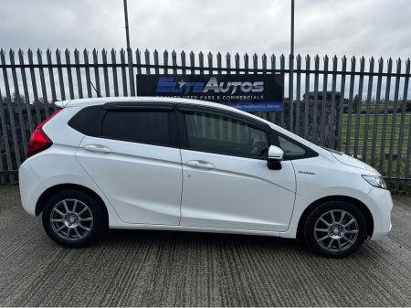 2016 Honda Fit Self Charging Hybrid €10,995 thumbnail