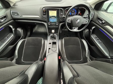 2017 Renault Megane 1.6 dCi 130 SIGNATURE €9,250 thumbnail