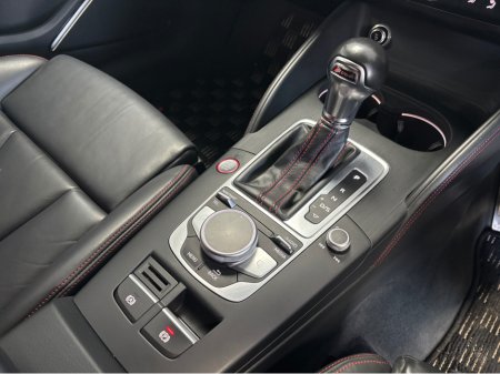 2017 Audi S3 - thumbnail 9