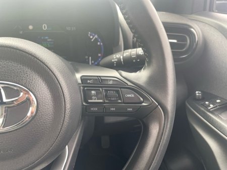 2024 Toyota Yaris Cross - thumbnail 12