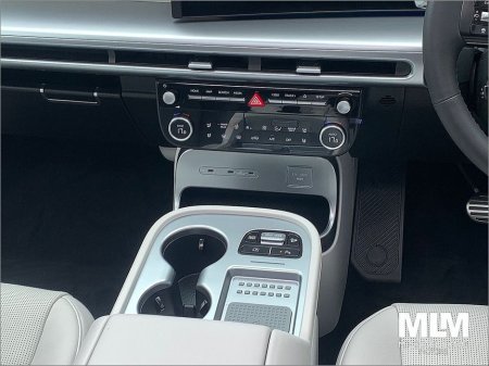 2025 Hyundai Ioniq 9  €71,995 thumbnail