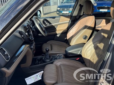 2020 MINI Countryman COOPER EXCLUSIVE 1.5 135PS €20,950 thumbnail