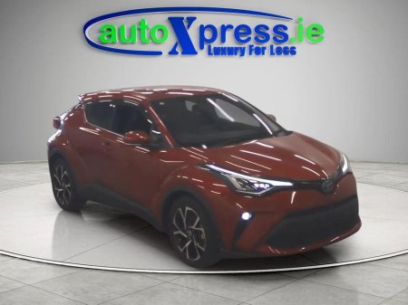 2021 Toyota C-HR Hybrid G, Ultra Low mileage, reversing camera thumbnail