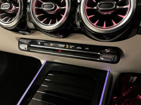 2024 Mercedes-Benz GLB 200d 5 Seat Progressive - Reversing Camera - Ambient Lighting - Sat Nav - Climate Control - Heated Seats - Keyless Start - Apple CarPlay/Android Auto €53,950 thumbnail