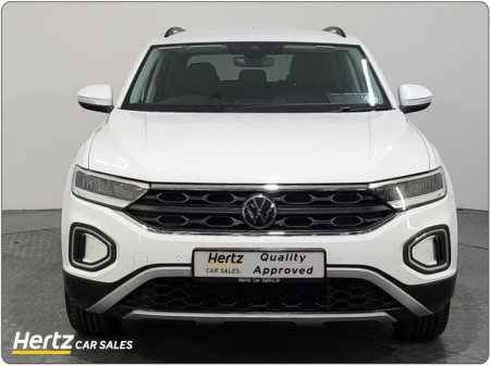2024 Volkswagen T-Roc SPEC ED 1.0TSI Petrol Manual €28,970 thumbnail