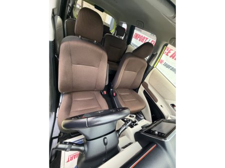 2016 Toyota Sienta  €12,500 thumbnail