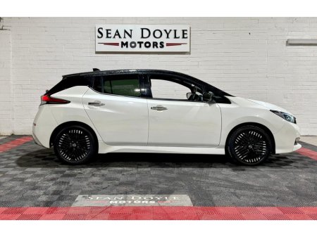 2022 Nissan Leaf 40K EV SV PREMIUM COLD PK 40KW MY2 €16,950 thumbnail