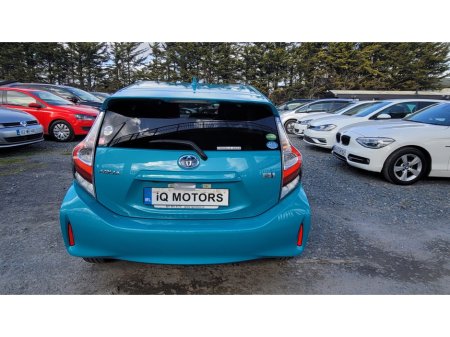 2017 Toyota Aqua - thumbnail 5