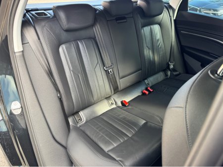 2022 Audi e-tron 55 TECHNIK QUATTRO 300kw  95kWh//LOW MILEAGE//AUDI HISTORY//LOVELY CONDITION//SIMI AND AA DEALER €32,950 thumbnail