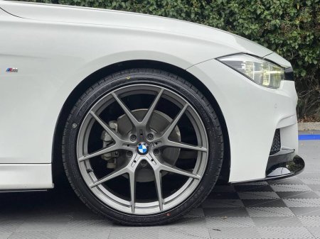 2018 BMW 3 Series 320d M-SPORT COMPETITION // FULL SERVICE HISTORY // LEATHER POWERED HEATED SEATS // DUAL ZONE CLIMATE CONTROL €25,950 thumbnail