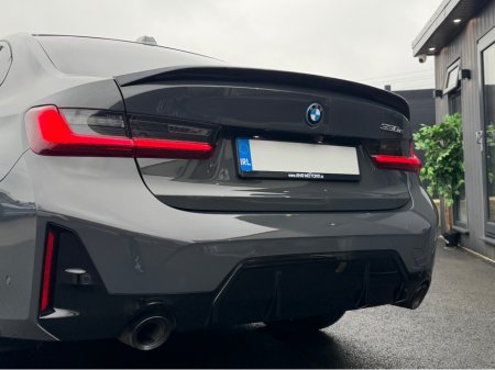 2023 BMW 3 Series - thumbnail 14