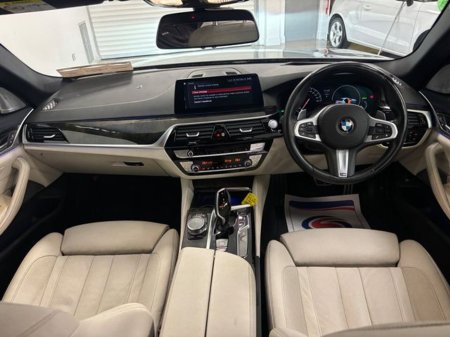 2018 BMW 5 Series - thumbnail 13