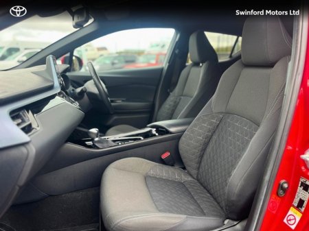 2020 Toyota C-HR - thumbnail 6