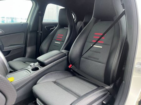 2017 Mercedes-Benz A Class A180 AMG-STYLE 1.6 AUTO // NEW 19" AMG-LINE ALLOYS // REVERSE CAMERA // HEATED HALF LEATHER SEATS €16,900 thumbnail