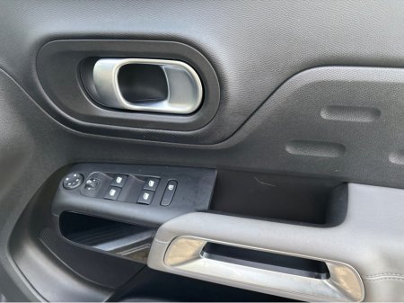 2022 Citroen C5 Aircross AUTO, HIGH SEAT,  BLUEHDI 130 EAT8 4DR €29,500 thumbnail