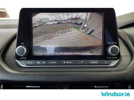 2024 Nissan Qashqai 1.3 PET MILD HYBRID SV €32,495 thumbnail