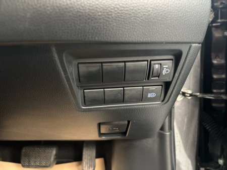 2024 Toyota Yaris Cross - thumbnail 11