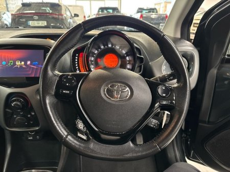 2021 Toyota Aygo - thumbnail 9